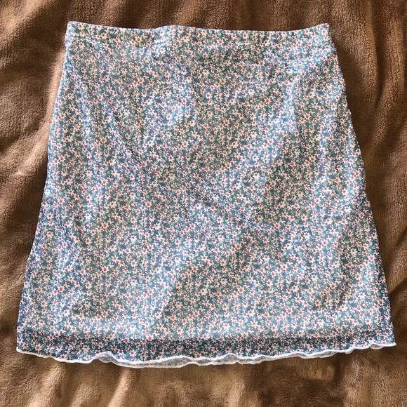 Shein Skirt - Picture 2 of 3